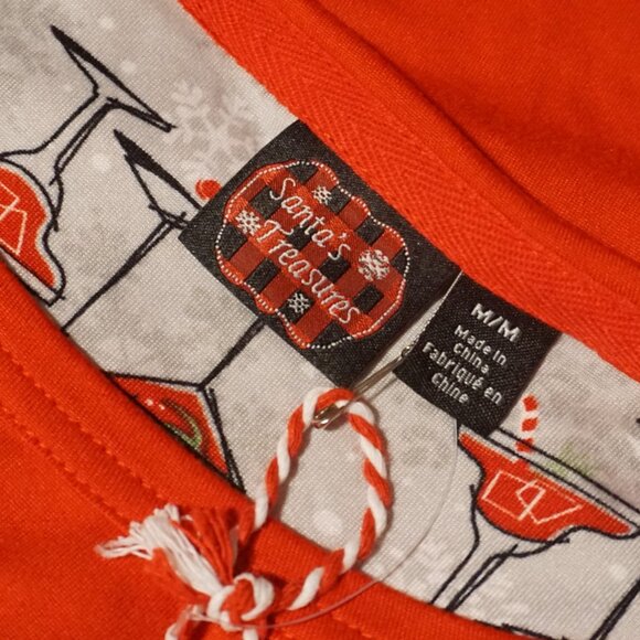 Santa’s Treasures Red Long Sleeve Tee Holiday Martinis Women’s Medium - Picture 8 of 9